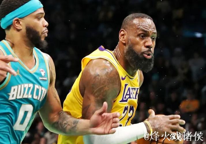 40岁詹姆斯贡献23分 阿伦27+14 骑士力克湖人迎来8连胜 40岁詹姆斯贡献23分 阿伦27+14 骑士力克湖人迎来8连胜